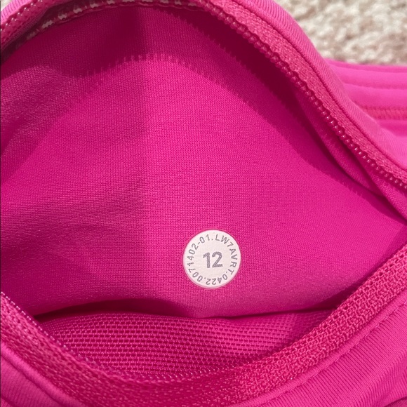 Lululemon bundle - Picture 10 of 11